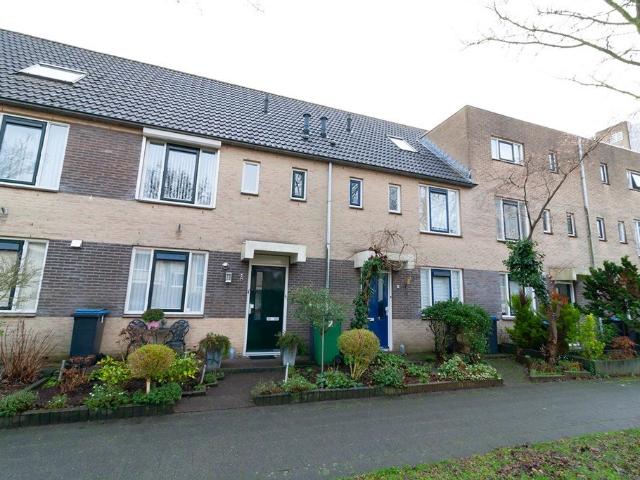 Huis te huur Willem Andriessenlaan 6 in Amstelveen voor € 3.150