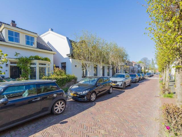 Huis te huur Voorweg 65 in Heemstede voor € 2.985
