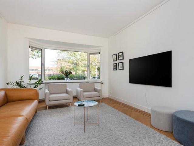 Huis te huur Van Alkemadelaan 116 in Den Haag voor € 4.500