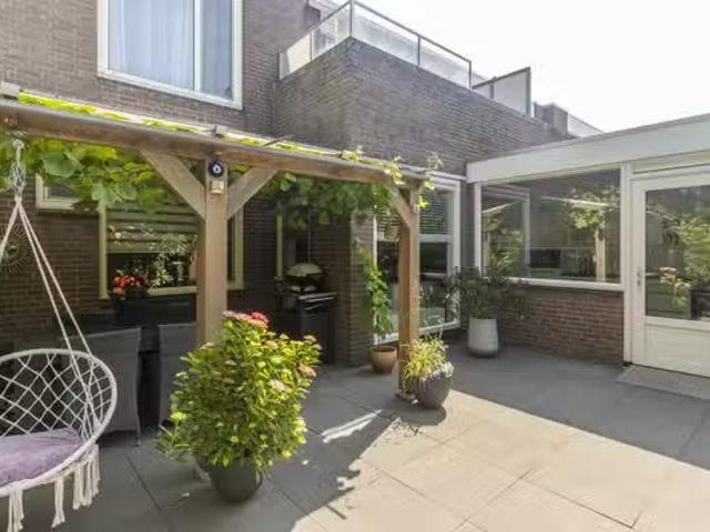 Huis te koop Beijersstraat 47 in Den Haag voor € 425.000