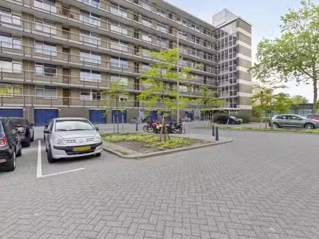 Huis te koop Brindisipad 14 in Rotterdam voor € 300.000