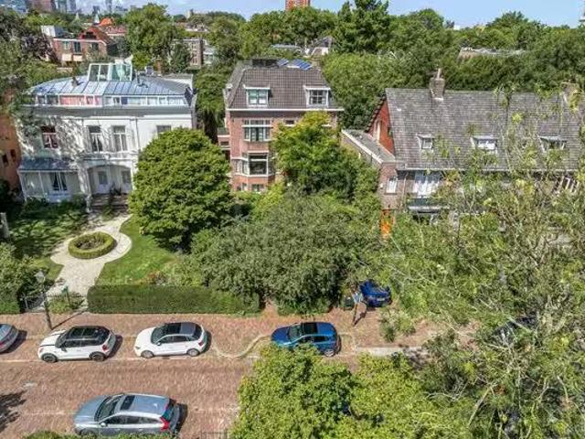 Huis te koop Burgemeester F. H. van Kempensingel 17 in Rotterd.