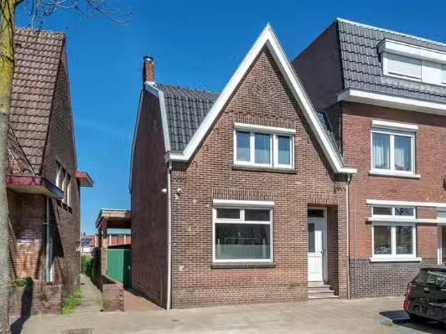 Huis te koop Graaf van Hornestraat 16 in Venlo voor € 425.000