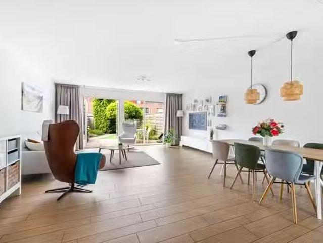 Huis te koop Dartstraat 5 in Den Haag voor € 650.000