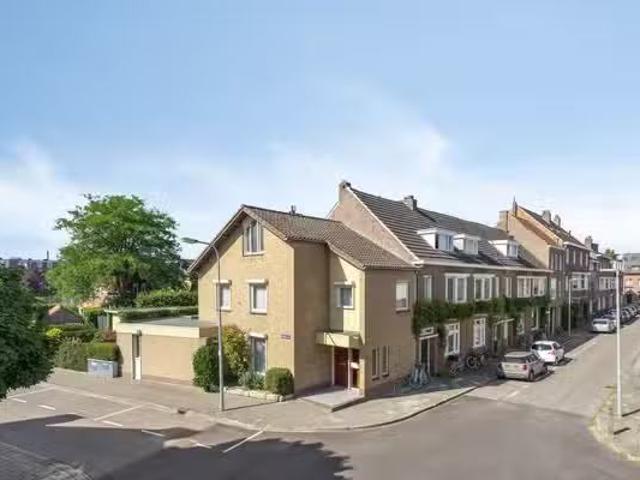 Huis te koop Koning Clovisstraat in Maastricht voor € 500.000