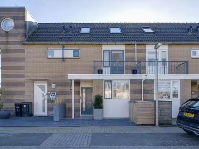 Huis te koop Klaproos 12 in Purmerend voor € 475.000