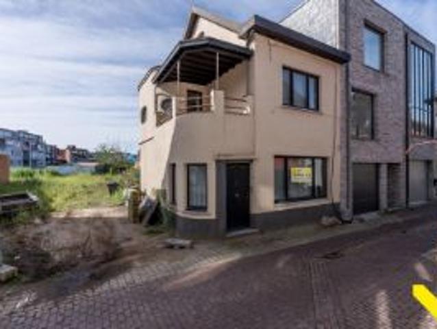Huis te koop in Geel 2440