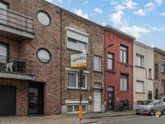 Huis te koop in Deurne 2100