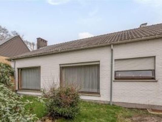 Huis te koop in Kapellen 2950
