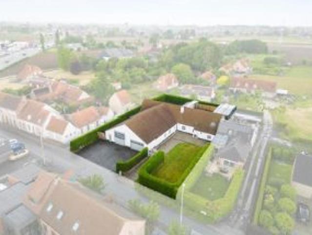 Huis te koop in Izegem 8870