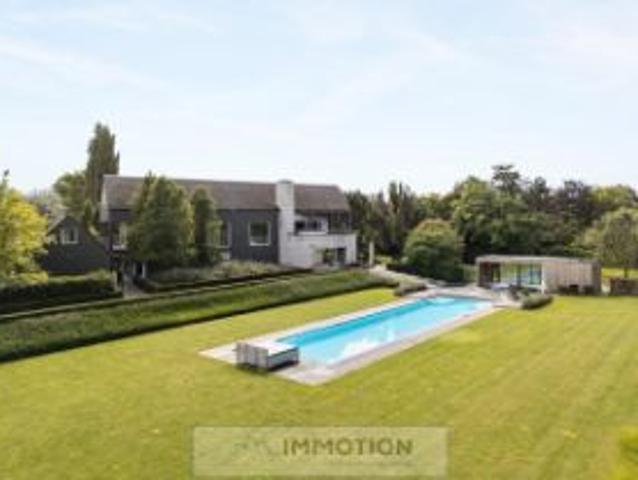 Huis te koop in Lauwe 8930