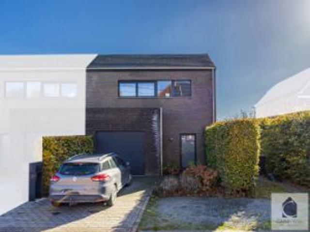 Huis te koop in Moerbeke 9500