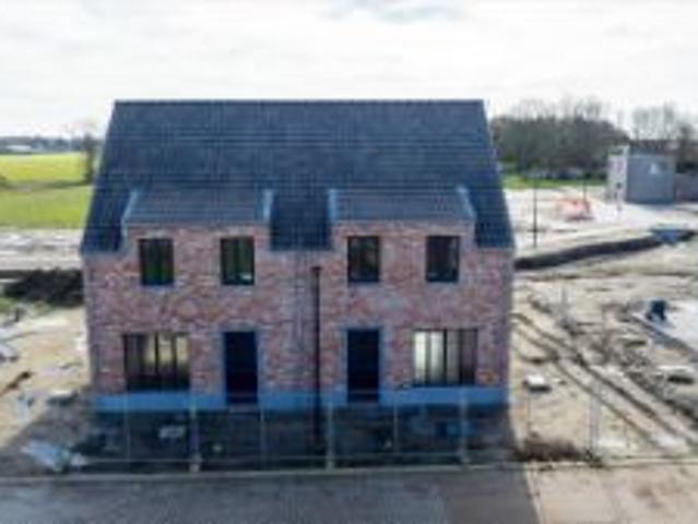 Huis te koop in Weelde 2381