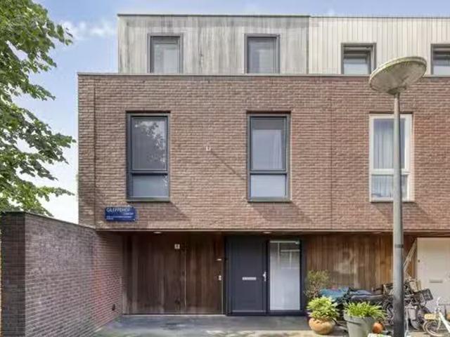 Huis te koop Ibizastraat 6 in Amsterdam voor € 700.000