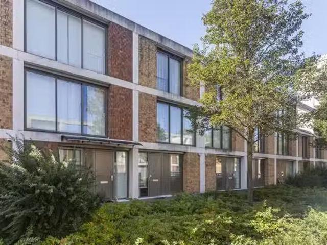Huis te koop Laan van Vredestein 46 in Den Haag voor € 585.000