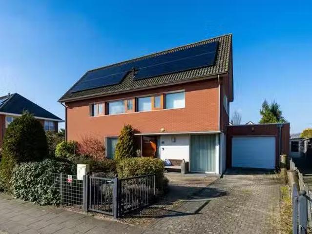 Huis te koop Mauritiusstraat 47 in Almere voor € 949.500