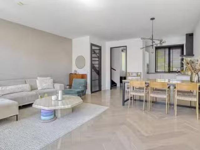 Huis te koop Nemelaersingel 94 in Rotterdam voor € 350.000
