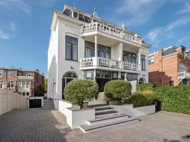 Huis te koop Nieuwe Uitleg 18 in Den Haag voor € 2.550.000