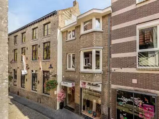 Huis te koop Scharnerweg in Maastricht voor € 825.000