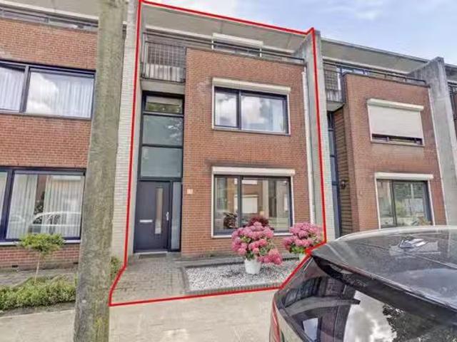 Huis te koop Schwarzenbergstraat 13 in Venlo voor € 375.000