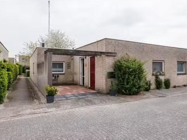 Huis te koop Spitsbergen 77 in Almere voor € 540.000