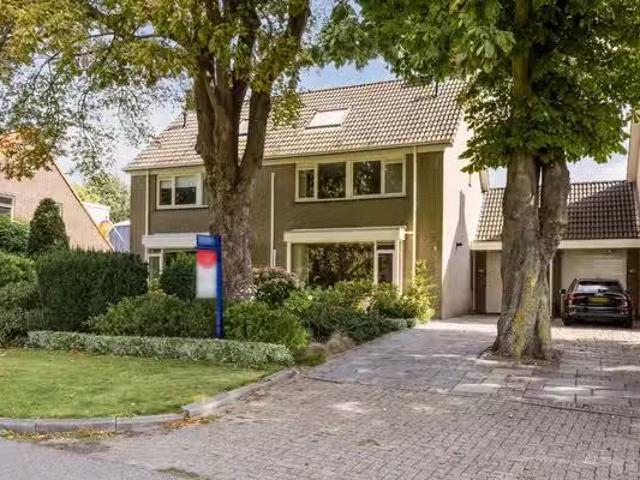 Huis te koop Platanendreef 33 in Vlaardingen voor € 799.000