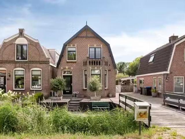 Huis te koop Provence 12 in Purmerend voor € 795.000