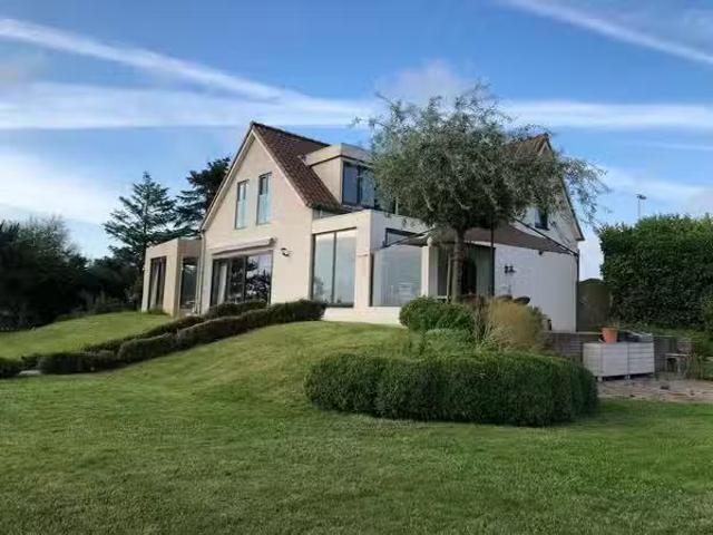 Huis te koop Ringdijk Zuid 8 in Cadzand voor prijs op aanvraag