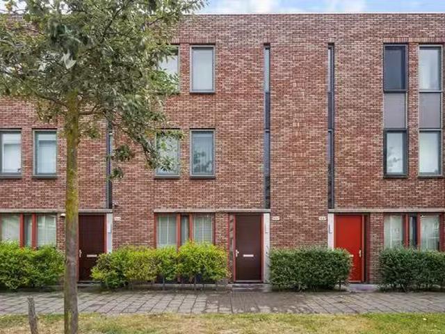 Huis te koop Wildenborghstraat 137 in Den Haag voor € 595.000