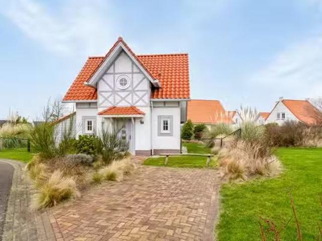 Huis te koop 't Lage Duyn 28 in Cadzand voor prijs op aanvraag