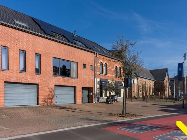 Huis te koop voor 349000 euro met 4 slaapkamers