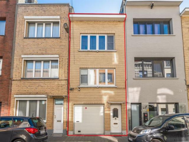 Huis te koop voor 395000 euro met 3 slaapkamers