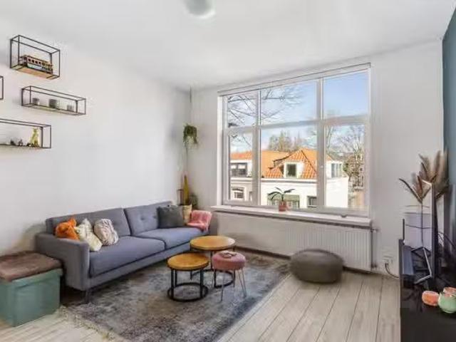 Huis te koop van Maerlantlaan 57 in Vlaardingen voor € 279.500