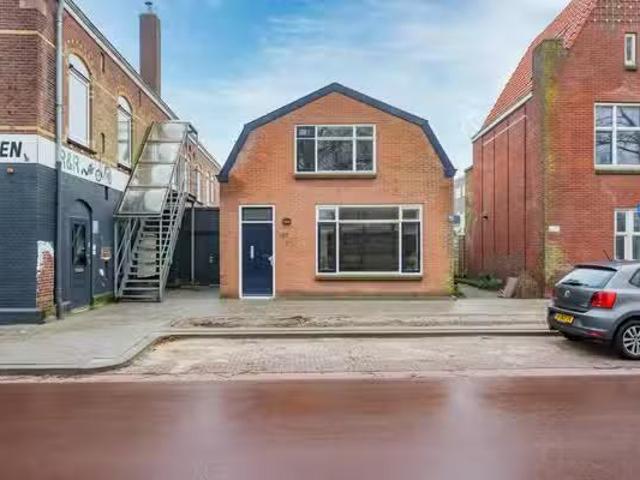 Huis te koop Van Eechoudlaan 7 in Utrecht voor € 425.000