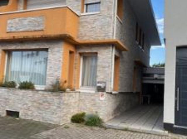 Huis