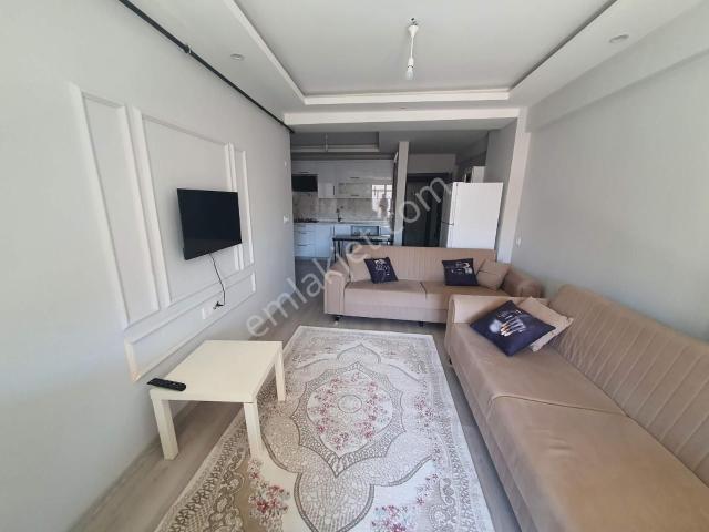 Hükümet Konağı Mevkiinde Eşyalı Kiralık 1+1