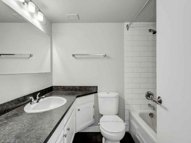 Hull Estates 1 Bedroom Apartment for Rent at 1200 6 St Sw, Calgary, AB T2R 1H3 Beltline