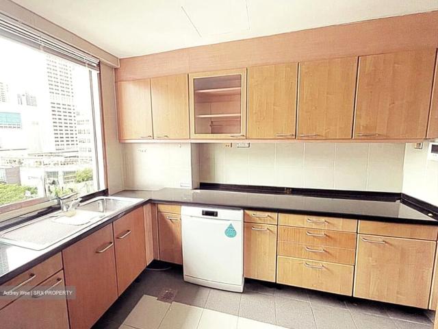 Hullet Rise D9, Condominium