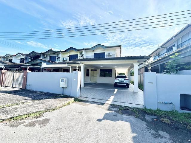 Hup Kee Double Storey Corner house