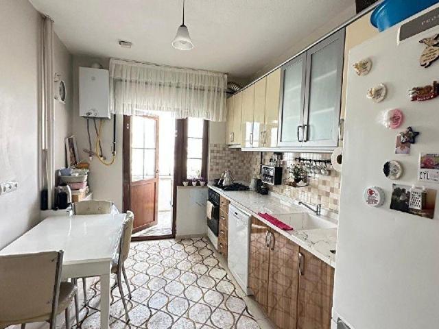 Hurdacılar Sitesi Arkası 1.Etap Şeker Tokide Borçsuz Tapulu Satılık Daire