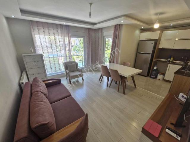 Hurma'da Havuzlu Otoparklı Binda Katta Eşyalı D.gazlı Geniş 1+1