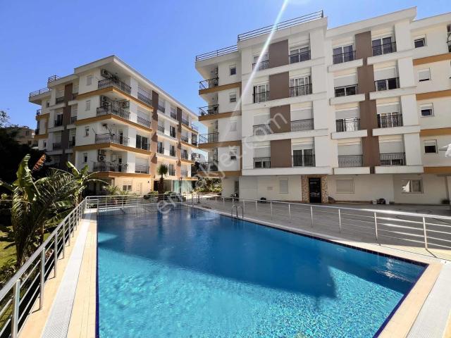 Hurma'da Havuzlu Site İçerisinde Kapalı Otoparklı 2+1 Daire