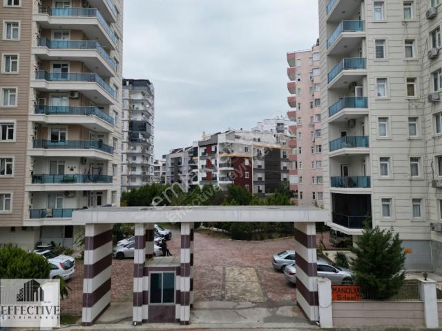 Hurma'da Havuzlu Site İçerisinde Katta Geniş 3+1 Satılık Daire