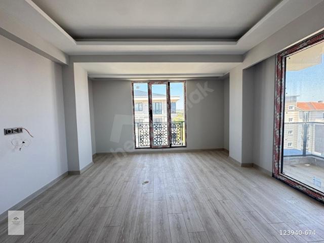 HÜRRİYET MAH.DE SİTE İÇİNDE 3+1 TERAS MANZARALI DUBLEX DAİRE