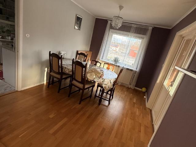 Hus i Hok. Nära Södra Stigamo och Vaggeryds arbets 85 m² 9 450 kr