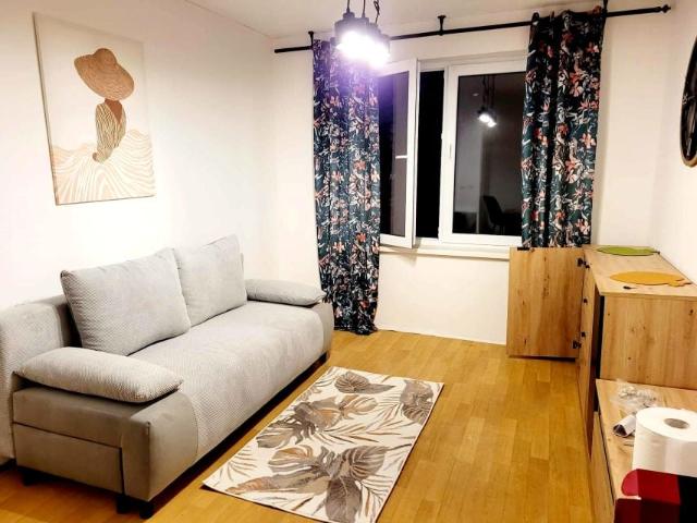 Husarska 6a/7 31 m², Świętoszów
