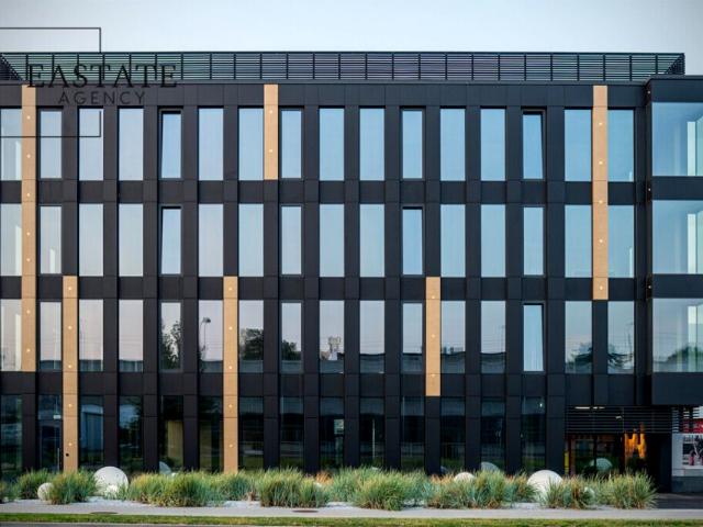 Hutnicza 629 m², Gdynia