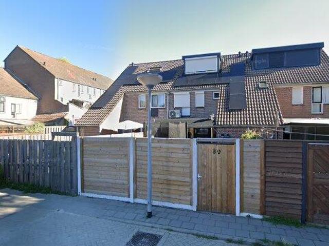 huurwoning for rent Almere Hilversumpad