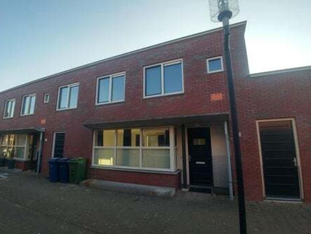 Huurwoning te huur in Almere