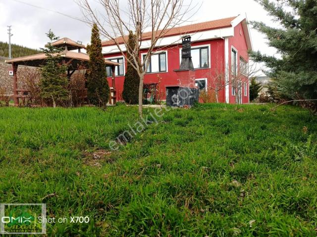 Huzur Arayanlara Özel Doğa İle İç İçe 1,5 Katlı Lüks Villa !